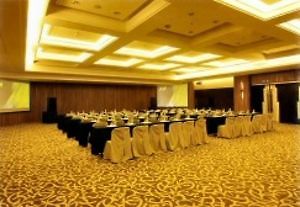 Gloria Grand Hotel Хайкоу Екстериор снимка